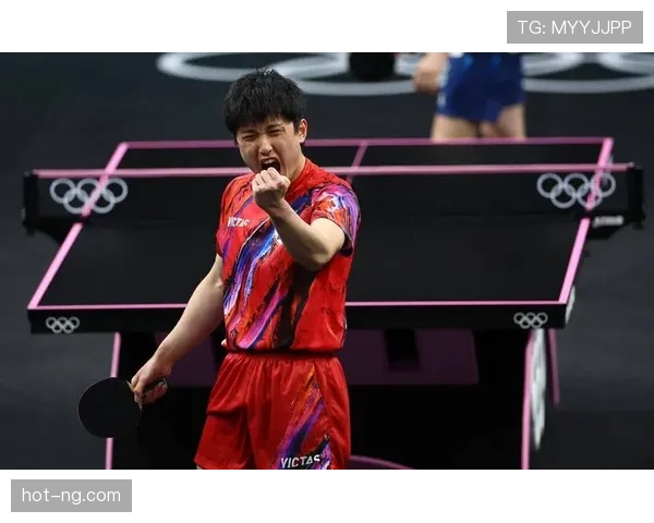 张本智和家的冰箱里居然塞满了能量饮料，训练完直接对瓶吹？