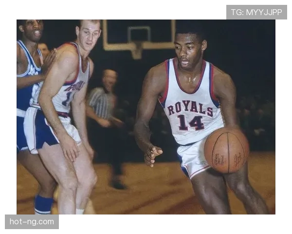 奥斯卡·罗伯特森挡拆组织效率优于韦斯布鲁克