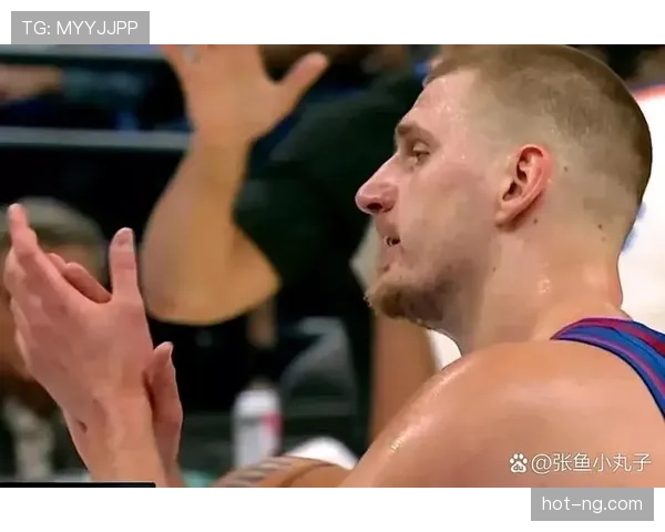 德克挡拆拉开空间，比约基奇更仰赖定点投射