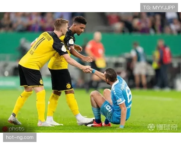 3秒区违例解读：防守站位规则的界定与实战中如何避免被吹罚